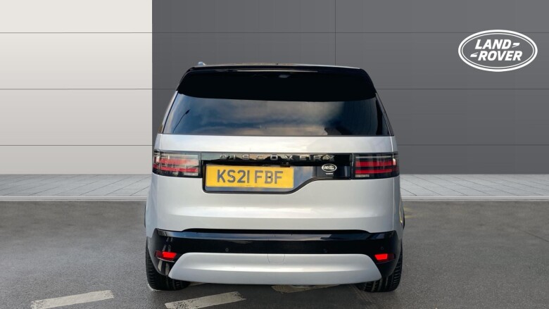Land Rover Discovery 3.0 D300 R-Dynamic HSE 5dr Auto Diesel Station Wagon